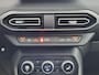 Dacia Jogger 1.6 Hybrid 140PK Expression 7p. / Stoelverwarming / Achteruitrijcamera / Climate Control / Dode Hoek Detectie / Parkeersensoren /