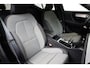 Volvo XC40 1.5 T4 Recharge R-Design | Trekhaak | Harman Kardon | Camera | Stoel en stuurwielverwarming | Cruise control | Elektrische stoelen met geheugen |