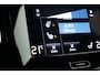 Volvo XC40 1.5 T4 Recharge R-Design | Trekhaak | Harman Kardon | Camera | Stoel en stuurwielverwarming | Cruise control | Elektrische stoelen met geheugen |