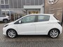Toyota Yaris 1.5 Full Hybrid Aspiration ALL-SEASON BLUETOOTH CAMERA LM-VELGEN HANDSFREE-BELLEN AIRCO
