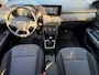 Dacia Sandero Stepway 1.1 TCe 110 Extreme / Trekhaak / All Season Banden / Stoelverwarming / Achteruitrijcamera / Navigatie / Cruise Control / Apple Carplay
