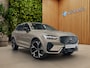 Volvo XC60 2.0 T6 Plug-in hybrid AWD Ultra Dark Facelift! Panoramadak Stoelmassage/ventilatie 22''