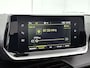 Peugeot 2008 SUV Allure Pack 130pk Automaat | Navigatie via Apple Carplay / Android Auto | Achteruitrijcamera | 3D Cockpit | Climate Control | Cruise Control | Led koplampen | Parkeersensoren | Keyless start | Bluetooth | DAB+ radio | Donker getint glas | 17" lichtmetalen velgen |