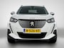 Peugeot 2008 SUV Allure Pack 130pk Automaat | Navigatie via Apple Carplay / Android Auto | Achteruitrijcamera | 3D Cockpit | Climate Control | Cruise Control | Led koplampen | Parkeersensoren | Keyless start | Bluetooth | DAB+ radio | Donker getint glas | 17" lichtmetalen velgen |