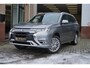 Mitsubishi Outlander 2.4 PHEV Instyle Schuifdak|Adaptieve cc|Trekhaak|Volleer|Stuurverwarming|Stoelverwarming|EL.Achterklep|Dodehoek|