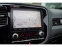 Mitsubishi Outlander 2.4 PHEV Instyle Schuifdak|Adaptieve cc|Trekhaak|Volleer|Stuurverwarming|Stoelverwarming|EL.Achterklep|Dodehoek|