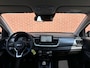 Kia Stonic 1.0 T-GDi MHEV DynamicLine | €2.000,- inruilvoordeel | Achteruitrijcamera | LED-koplampen | Climate Control