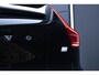 Volvo XC40 T4 Recharge R-Design | Fullmap Navigatie | All Season Banden | Elektrisch verstelbare voorstoelen | Parkeercamera | Adaptieve Cruise control | Verwarmbare voorstoelen en Stuurwiel |