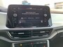 Volkswagen T-Roc 1.5 TSI Life Business / Navigatie / App connect / Camera / Parkeersensoren V+A / Stoelverwarming / **