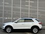 Volkswagen T-Roc 1.5 TSI Life Business / Navigatie / App connect / Camera / Parkeersensoren V+A / Stoelverwarming / **