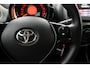 Toyota Aygo 1.0 VVT-i x-nav | Navigatie | Airco | 5-Deurs |