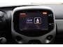 Toyota Aygo 1.0 VVT-i x-nav | Navigatie | Airco | 5-Deurs |