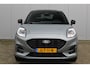 Ford Puma 1.0-125pk EcoBoost Mild-Hybrid ST-Line, two-tone. Alwéér een prachtige hoogzitter met slechts 8.300km ! Autm. airco, camera 360gr., LM wln, side- en lane assist, adaptieve cruise cntrl, navigatie, telefoonvoorb., stoel-, stuur- en voorraamverw. etc.