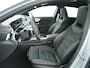 Mercedes-Benz A-klasse 180 Business Solution AMG | Panorama - Schuifdak | Memorystoelen | Head-Up Display | 360° Camera | Apple Carplay & Android Auto | Multibeam Led