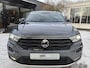 Volkswagen T-Roc 1.5 TSI DSG Sport Black Style Trekhaak App-connect