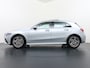 Mercedes-Benz A-klasse 250 e Business Solution AMG | Achteruitrijcamera | Apple Carplay & Android Auto | Multibeam Led | DAB+ Radio | Cruise Control | Sfeerverlichting | 18" Lichtmetalen AMG Velgen