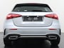Mercedes-Benz A-klasse 250 e Business Solution AMG | Achteruitrijcamera | Apple Carplay & Android Auto | Multibeam Led | DAB+ Radio | Cruise Control | Sfeerverlichting | 18" Lichtmetalen AMG Velgen