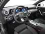 Mercedes-Benz A-klasse 250 e Business Solution AMG | Panorama - Schuifdak | Multibeam Led | Apple Carplay & Android Auto | Sfeerverlichting | Stoelverwarming Voorin | Achteruitrijcamera | Nightpakket