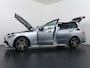 Mercedes-Benz C-klasse Estate 300 e Business Solution AMG | Niveauregeling | Distronic Cruise Control | Trekhaak Wegklapbaar | Head-Up Display | Memorystoelen | Head-Up Display | Panorama - Schuifdak | Massagestoelen Voorin