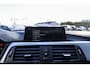 BMW 3-Serie Touring 318i M Sport | Pano | LED | NL Auto
