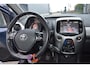 Toyota Aygo 1.0 VVT-i x-play | Cruise control | Volledig onderhouden | Bluetooth |