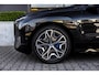 BMW iX XDrive40 High Executive 77 kWh, Sky Lounge, Trekhaak, Nieuwstaat!