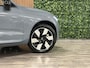 Volvo XC60 T6 AWD Recharge Ultimate Ultra Dark Harman Kardon | Head-Up Display | Adaptieve Cruise Control | Standkachel met Volvo On Call App | Stoelverwarming voor+achter | Stuurwielverwarming | Schuifdak | Full LED Meesturende koplampen | Pilot Assist | BLIS Dode Hoek Detectie | Parkeercamera | Elektrische voorstoelen geheugen | Lederen bekleding | Zitting verlenging voorstoelen | Lederen dashboard | Google Infotainment | Keyless Drive | Parkeersensoren voor+achter | Elektrisch bedienbare achterklep | DAB Radio | Apple Carplay/Android Auto | Draadloos telefoon opladen | Thunder Grey Metallic |