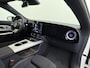 Mercedes-Benz CLA 250+ Launch Edition 85 kWh Accu | Trekhaak Wegklapbaar | Memorystoelen | Warmtepomp | Multibeam Led | Stoelverwarming Voorin | Distronic Cruise Control | Achteruitrijcamera | Nightpakket | Dodehoekassistent
