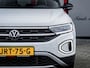 Volkswagen T-Roc 1.5 TSI Sport | FACELIFT | IQ Light Matrix | Camera | Virtual Cockpit | Black Optic | Velours Bekleding | 18'' Lichtmetalen Velgen | Apple Carplay | Android Auto | Navigatie | Adaptieve Cruise Control | Keyless |