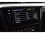 Volkswagen Arteon 1.4 TSI 218pk eHybrid R-Line Business+ Camera Keyless Panoramadak Stoelverwarming Virtual Cockpit Navigatie