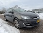 Opel Astra BJR 2013 1.4 Turbo 141 PK Sport STOEL-STUUR VW. | LED | LMV | CRUISE