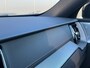 Volvo XC60 T6 Plug-in hybrid AWD Ultra Black Edition | Bowers&Wilkins | Luchtvering | Panoramadak | 360 Camera | Gelamineerd Glas | 22 Inch | Stoelvenitlatie | Massage