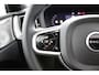 Volvo XC60 T6 Plug-in hybrid AWD Ultra Black Edition | Luchtvering | Bowers&Wilkins | Direct Beschikbaar | 360 Camera | Gelamineerd Glas | 22 Inch | Stoelvenitlatie | Massage