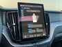 Volvo XC60 T6 Plug-in hybrid AWD Ultra Black Edition | Bowers&Wilkins | Luchtvering | Panoramadak | 360 Camera | Gelamineerd Glas | 22 Inch | Stoelvenitlatie | Massage
