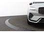 Volvo XC60 T6 Plug-in hybrid AWD Ultra Black Edition | Luchtvering | Bowers&Wilkins | Direct Beschikbaar | 360 Camera | Gelamineerd Glas | 22 Inch | Stoelvenitlatie | Massage