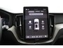 Volvo XC60 T6 Plug-in hybrid AWD Ultra Black Edition | Luchtvering | Bowers&Wilkins | Direct Beschikbaar | 360 Camera | Gelamineerd Glas | 22 Inch | Stoelvenitlatie | Massage