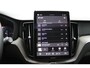 Volvo XC60 T6 Plug-in hybrid AWD Ultra Black Edition | Luchtvering | Bowers&Wilkins | Direct Beschikbaar | 360 Camera | Gelamineerd Glas | 22 Inch | Stoelvenitlatie | Massage