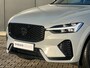 Volvo XC60 T6 Plug-in hybrid AWD Ultra Black Edition | Bowers&Wilkins | Luchtvering | Panoramadak | 360 Camera | Gelamineerd Glas | 22 Inch | Stoelvenitlatie | Massage