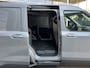 Ford Transit Courier E-Transit Limited 44 kWh | Trekhaak | Driver Ass. Pack | Rubber mat laadruimte | Camera | Apple Carplay | Navi