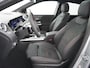 Mercedes-Benz EQA 250+ Business Solution AMG 71 kWh Accu | Panorama - Schuifdak | 360° Camera | Head-Up Display | Burmester Surround Sound | Apple Carplay & Android Auto | DAB+ Radio | 19" Lichtmetalen AMG Velgen