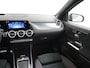 Mercedes-Benz EQA 250+ Business Solution AMG 71 kWh Accu | Panorama - Schuifdak | 360° Camera | Head-Up Display | Burmester Surround Sound | Apple Carplay & Android Auto | DAB+ Radio | 19" Lichtmetalen AMG Velgen