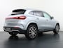 Mercedes-Benz EQA 250+ Business Solution AMG 71 kWh Accu | Panorama - Schuifdak | 360° Camera | Head-Up Display | Burmester Surround Sound | Apple Carplay & Android Auto | DAB+ Radio | 19" Lichtmetalen AMG Velgen