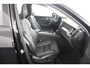 Volvo XC60 2.0 T6 Plug-in hybrid AWD Plus Dark | Stoel + Stuur verwarming | Trekhaak | BLIS | 360 Camera
