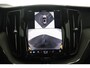 Volvo XC60 2.0 T6 Plug-in hybrid AWD Plus Dark | Stoel + Stuur verwarming | Trekhaak | BLIS | 360 Camera