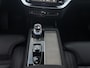 Volvo XC90 2.0 T8 Plug-in hybrid AWD Ultra Bright PHEV, Automaat, Long range, Luchtvering, Facelift, Bowers&Wilkins audio, Leder, Stoelverwarming, Stoelmassage, Stuurverwarming, Trekhaak semi elektrisch inklapbaar