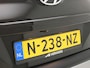 Hyundai Kona 1.6 GDI HEV Premium AUTOMAAT / Lederen kleding / 18" LMV / Navigatie / Stoelen voor met verwarming & Koeling / Parkeersensoren voor & achter / NL auto / Dealer onderhouden /