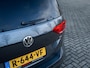 Volkswagen Touran 1.8 TSI Highline | Trekhaak | LED Koplampen | Stoelverwarming | Climate Control | Adaptieve Cruise Control | Camera | Stoelverwarming | Navigatie | Verwarmd Voorruit | Parkeersensoren |