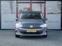 Volkswagen Touran 1.8 TSI Highline | Trekhaak | LED Koplampen | Stoelverwarming | Climate Control | Adaptieve Cruise Control | Camera | Stoelverwarming | Navigatie | Verwarmd Voorruit | Parkeersensoren |
