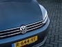 Volkswagen Touran 1.8 TSI Highline | Trekhaak | LED Koplampen | Stoelverwarming | Climate Control | Adaptieve Cruise Control | Camera | Stoelverwarming | Navigatie | Verwarmd Voorruit | Parkeersensoren |