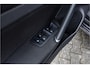Volkswagen Golf 1.0 TSI Comfortline | Stoelverwarming | Adaptieve cruise | Parkeersens. V + A